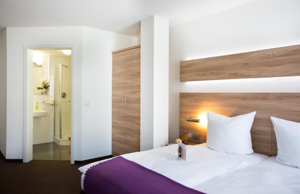 Hotel & Restaurant Rose Bietigheim-Bissingen Quarto foto